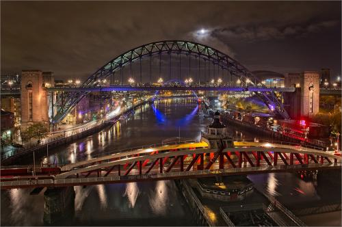 07 Tyne Bridges at Night 2
